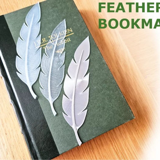 Şeffaf Yaprak Şeklinde Kitap Ayracı – Minimalist ve Zarif Tasarım Şeffaf Yaprak Şeklinde Kitap Ayracı – Minimalist ve Zarif Tasarım