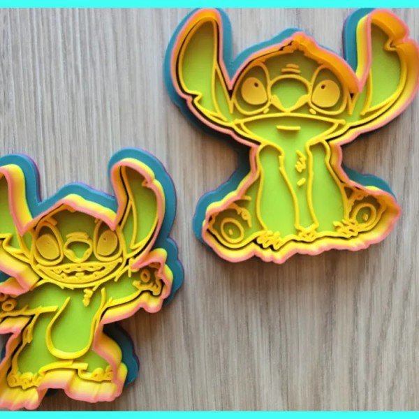Stitch Temalı Kurabiye Kalıbı Seti (2'li) Stitch Temalı Kurabiye Kalıbı Seti (2'li)
