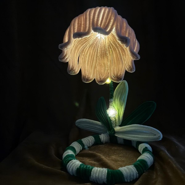 Şonil Çiçek Abajur