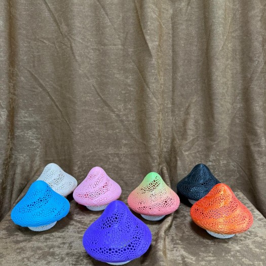 Büyülü Orman: Delikli Mantar Tealight Mumluk