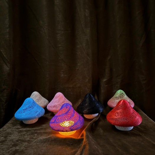 Büyülü Orman: Delikli Mantar Tealight Mumluk