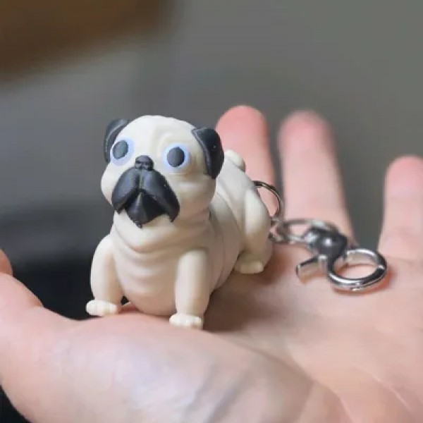 Şirin Pug Anahtarlık: Gerçekçi Minyatür Köpek Figürü (3D Baskı)