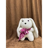 Kadife İpten Örme Tavşan