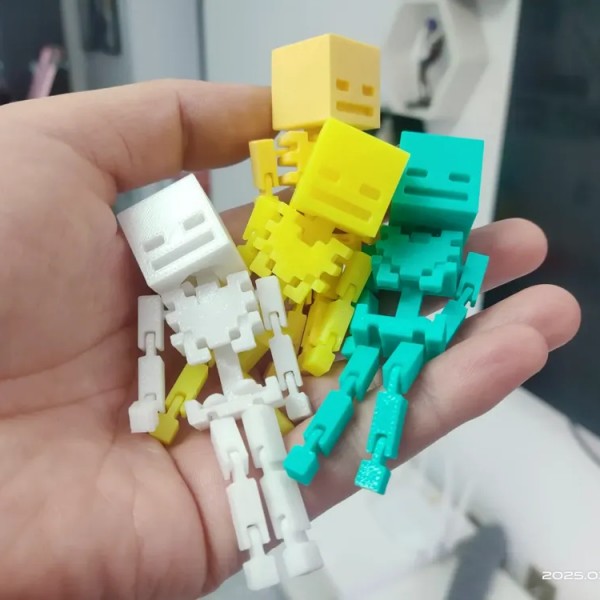 Minecraft Tarzı Hareketli İskelet Figür Anahtarlık Minecraft Tarzı Hareketli İskelet Figür Anahtarlık