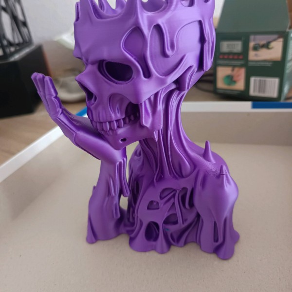 Mor Eriyik Kurukafa Saksı